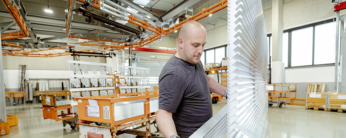 Mitarbeiter für die Pulverbeschichtung (m/w/d), 2. Bild