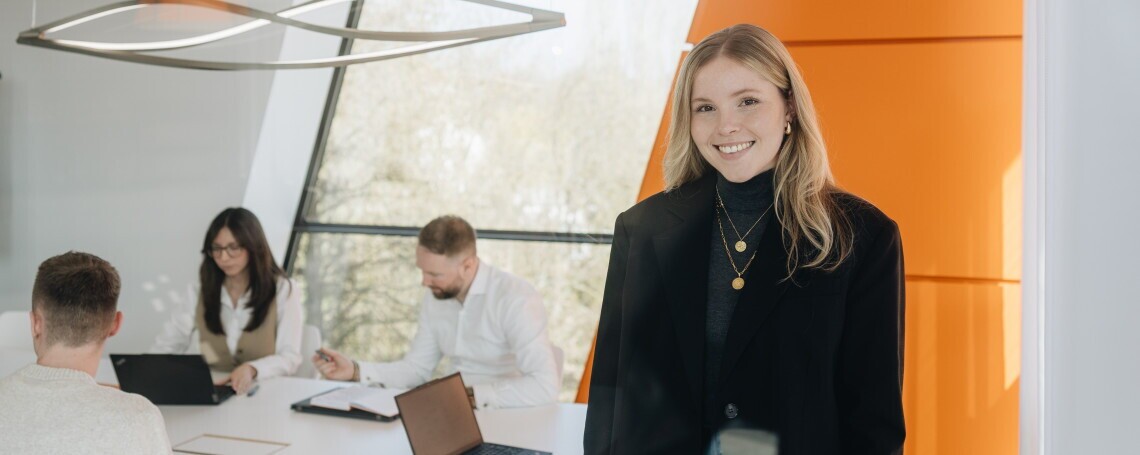 Change Analyst (m/w/d), 1. Bild